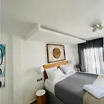 Luxury Frankie Mykonos Private Pool&jacuzzi فيلة *