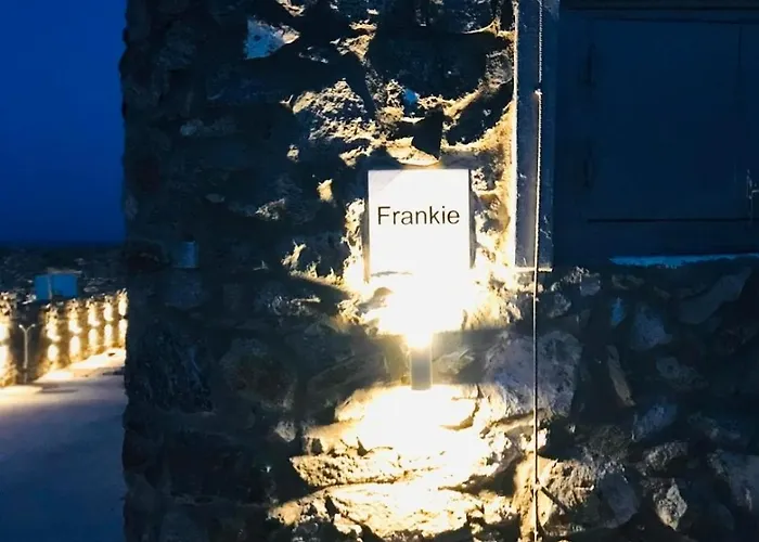 Luxury Frankie Mykonos Private Pool&jacuzzi فيلة كالافاتيس